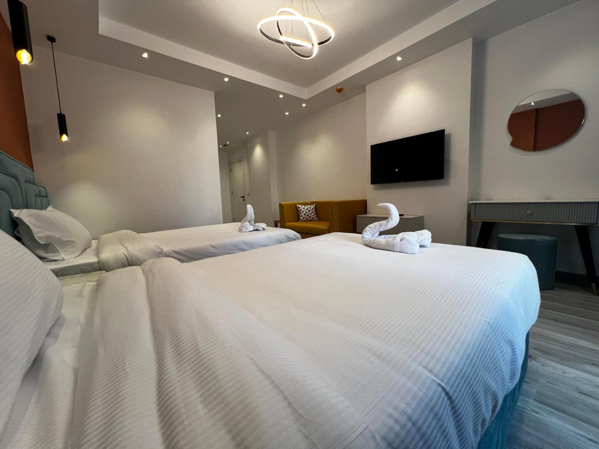 Onyx Pyramids Boutique Hotel Al Kawm al Akhdar ภายนอก รูปภาพ