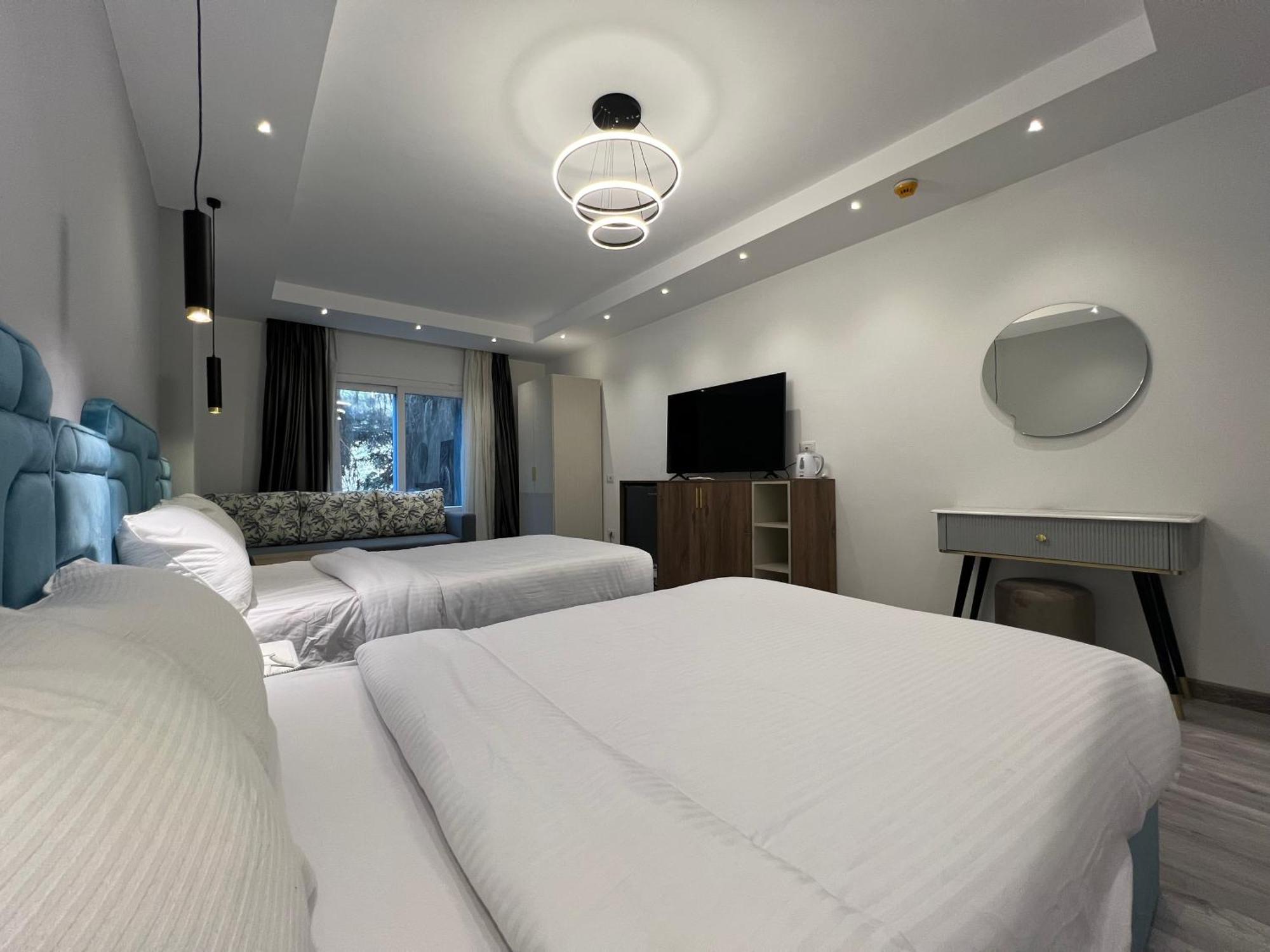 Onyx Pyramids Boutique Hotel Al Kawm al Akhdar ภายนอก รูปภาพ